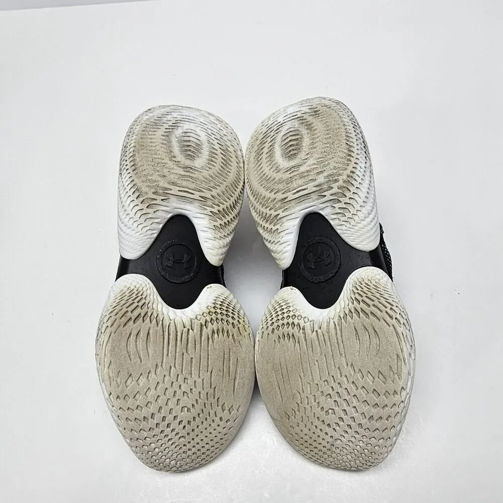 Under Armour Mens 5.5 Curry‎ Flow Cozy Low Black Basketball Shoe